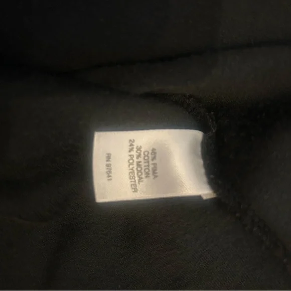 Elegant Black Velvet Women's Top - Picture 5 of 6